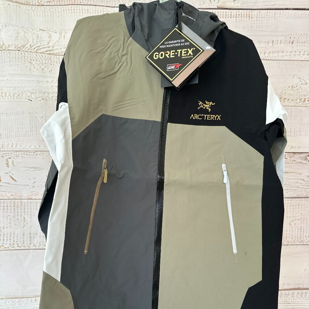 Arc'teryx GORE-TEX Colorblock Shell Jacket